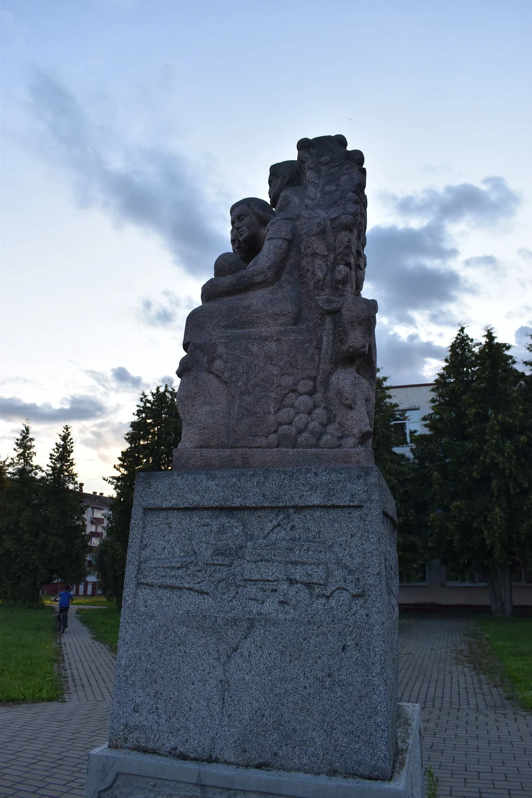 Сельскому труженику
