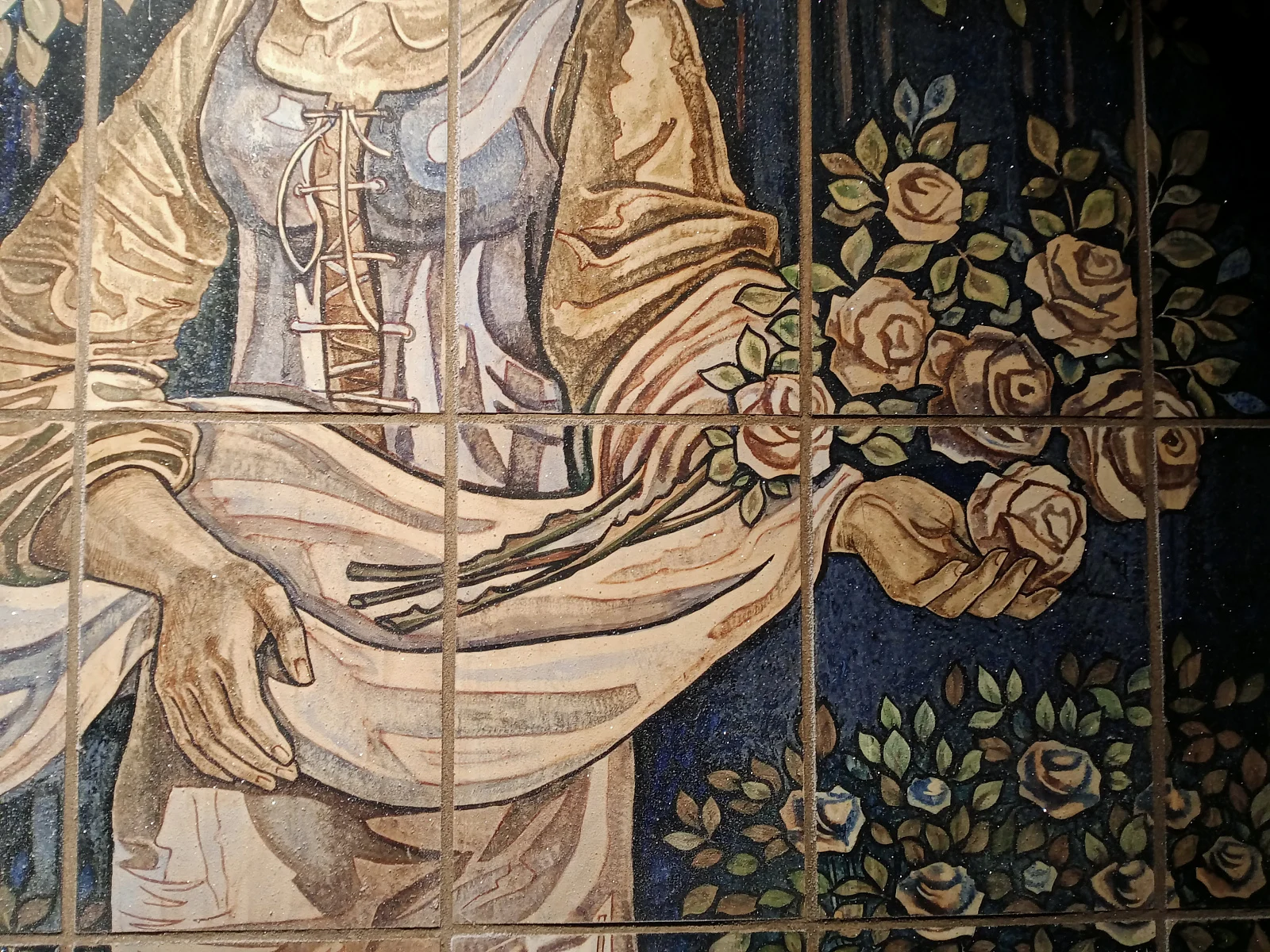 Панно «Садовницы» гостиница Планета
