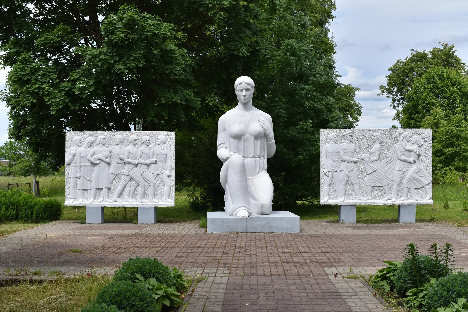 Скорбящая мать