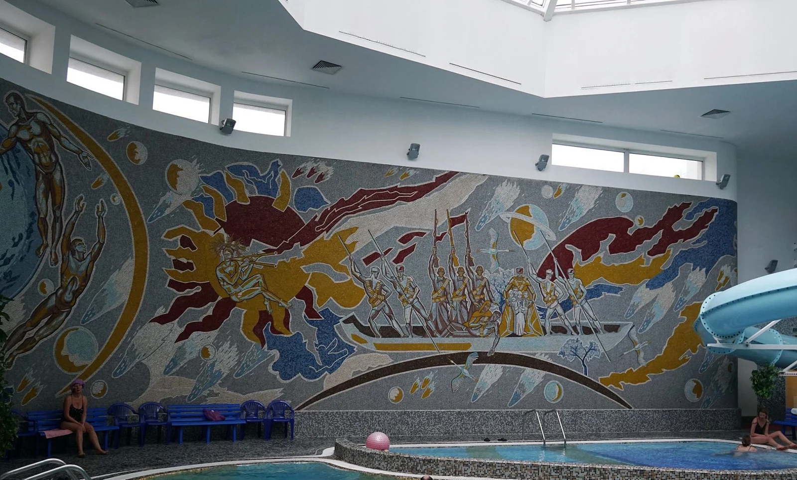 Мозаика в бассейне, керамические панно, гобелен, гостиница "Беларусь"