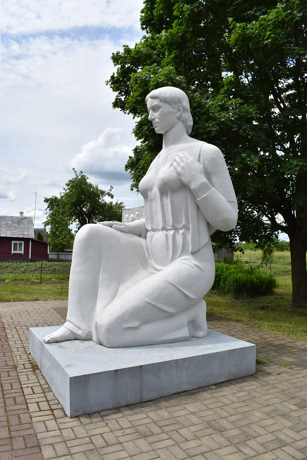 Скорбящая мать