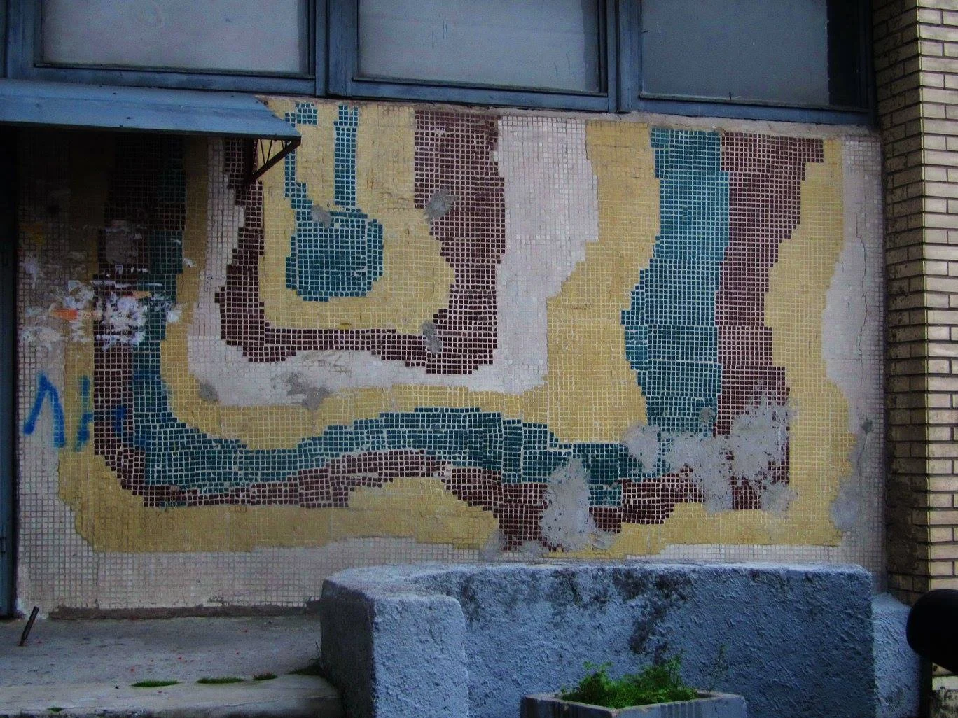 Максима Богдановича, 46 (подъезды)